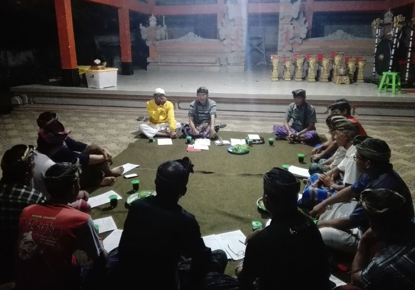 Rapat Prajuru Desa Adat dan Sabha Desa Adat Menyusun APBDes Adat 2020